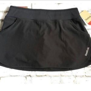 Reebok Stretch Sport Tennis Skort Golf Run Yoga